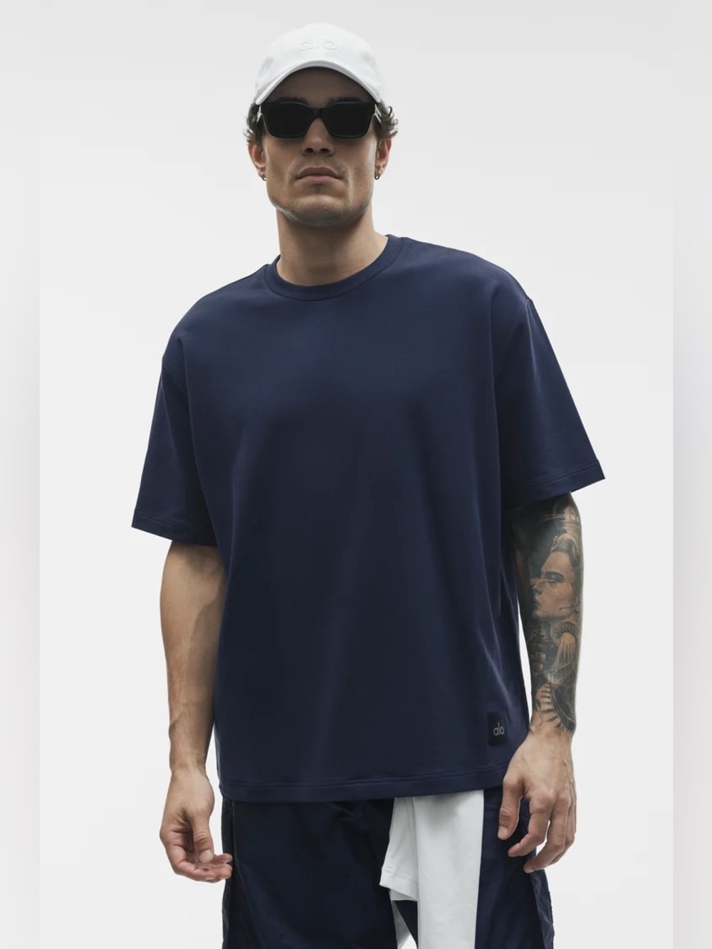 Alo Yoga Men’s Double Take Short Sleeve Navy M NWT $88